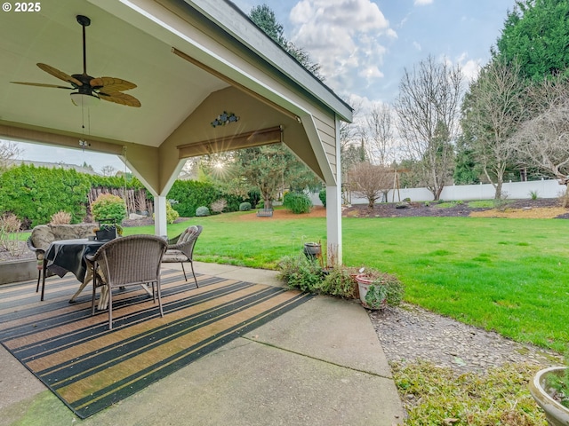 view of patio / terrace with ceiling fan