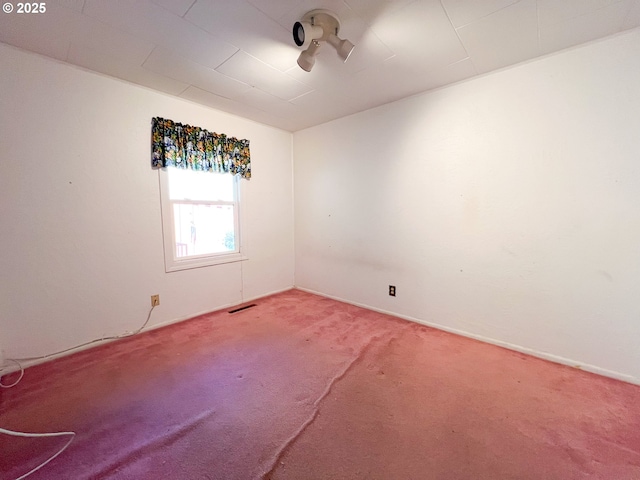413 SW Brent Dr, John Day, OR 97845 - empty room featuring carpet flooring