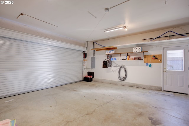 307 Cambridge Dr, Sutherlin, OR 97479 - garage with electric panel
