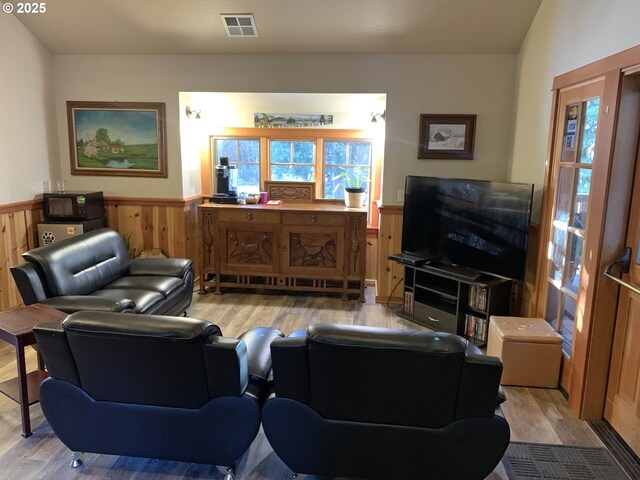 54432 Mckenzie Hwy Unit 35, Blue River, OR 97413