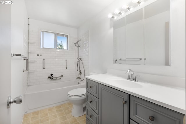 505/515 Empress Ave, Eugene, OR 97405 - bathroom featuring vanity and tub / shower combination