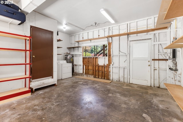 505/515 Empress Ave, Eugene, OR 97405 - garage with washer and clothes dryer