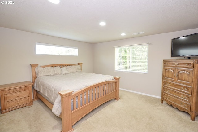87743 Rendezvous Loop, Veneta, OR 97487 - bedroom featuring light carpet, baseboards, and recessed lighting