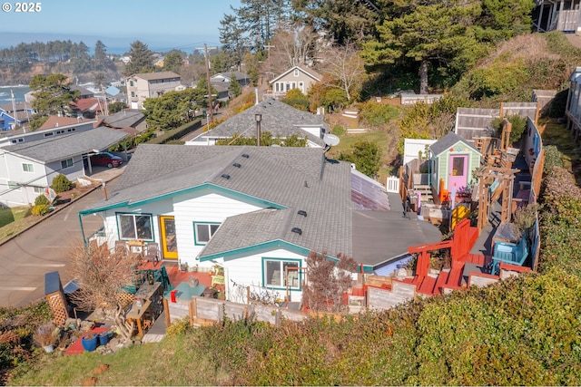 bird's eye view with a residential view