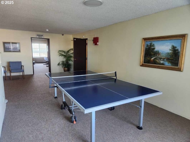950 Evergreen Rd Unit 109, Woodburn, OR 97071 - rec room with carpet floors and a textured ceiling