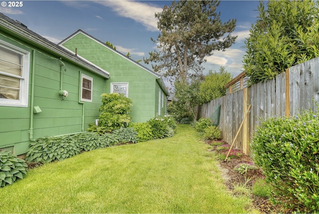 33855 NE Blossom Dr, Scappoose, OR 97056 - view of yard