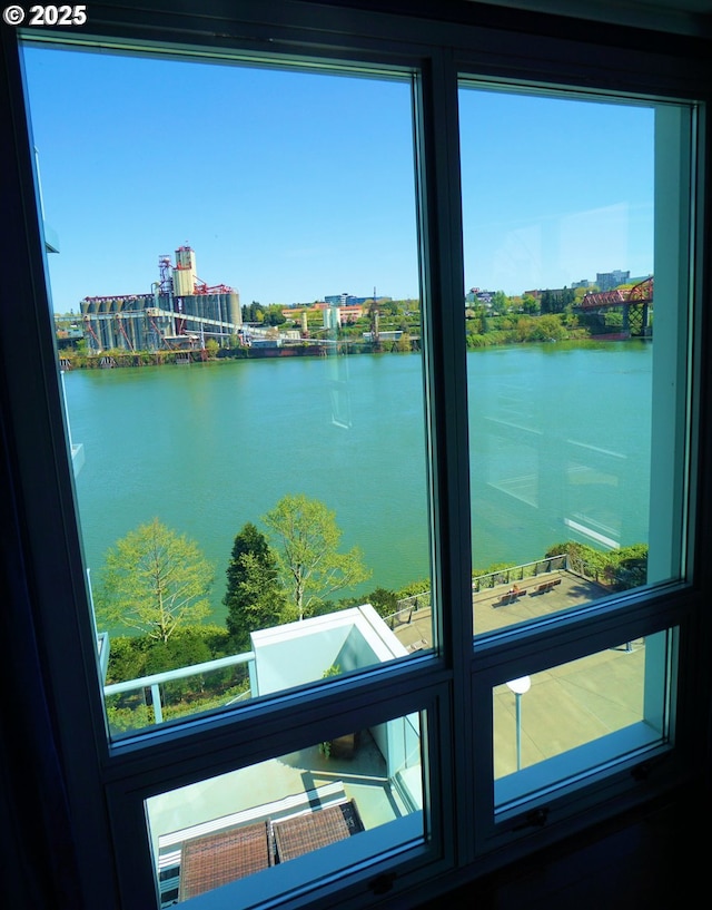 1260 NW Naito Pkwy Unit 604B, Portland, OR 97209 - property view of water