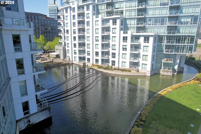 1260 NW Naito Pkwy Unit 604B, Portland, OR 97209 - property view of water