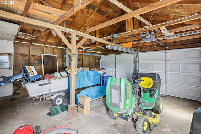 545 N St, Castle Rock, WA 98611 - garage with a garage door opener