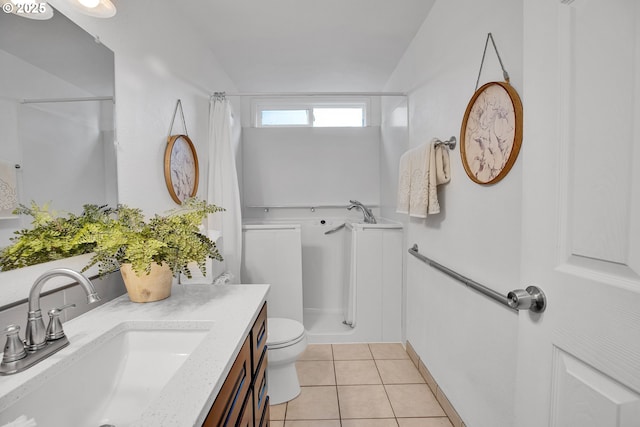 full bathroom featuring tile patterned flooring, toilet, lofted ceiling, a shower with curtain, and vanity