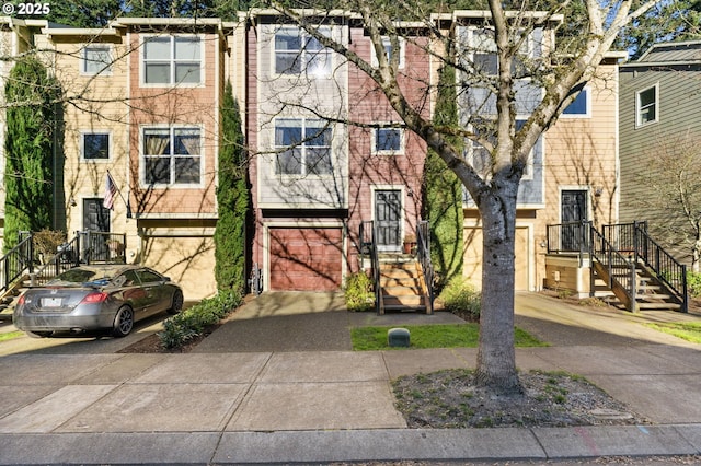 view of front facade with a garage