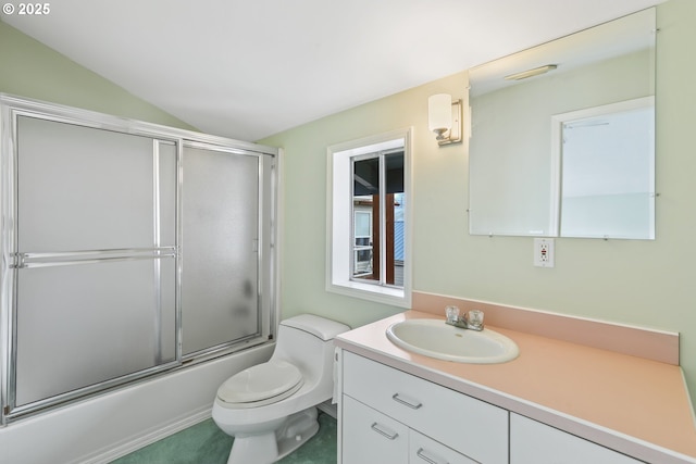 2039 N Jantzen Ave, Portland, OR 97217 - full bath with toilet, vanity, and shower / bath combination with glass door