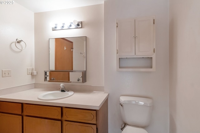 2110 SE 148th Pl, Portland, OR 97233 - half bath featuring toilet and vanity