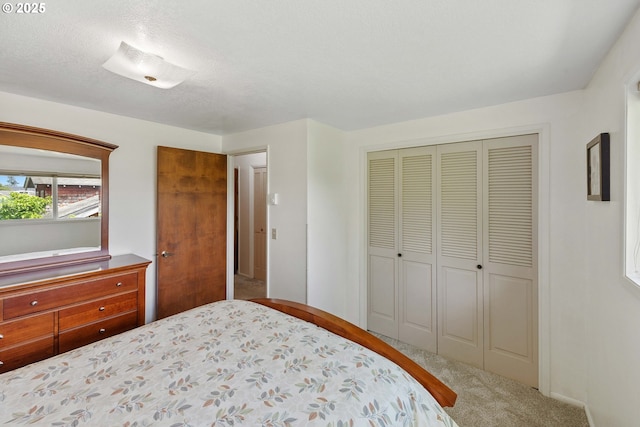 110 N Dean St, Coquille, OR 97423 - carpeted bedroom featuring a closet