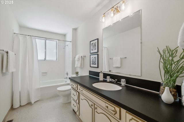 4401 SW Westdale Dr, Portland, OR 97221 - bathroom featuring vanity, toilet, and shower / bath combo with shower curtain
