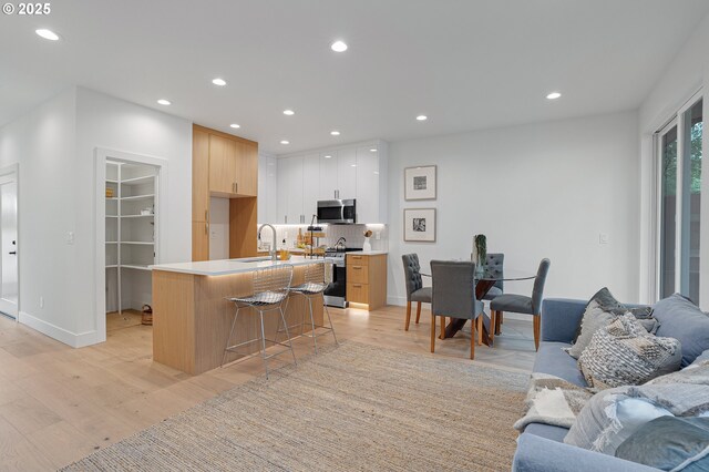 5069 SE King Rd Unit C, Milwaukie, OR 97222
