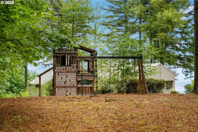 4140 NW Thunder Crest Rd, Portland, OR 97229 - view of yard