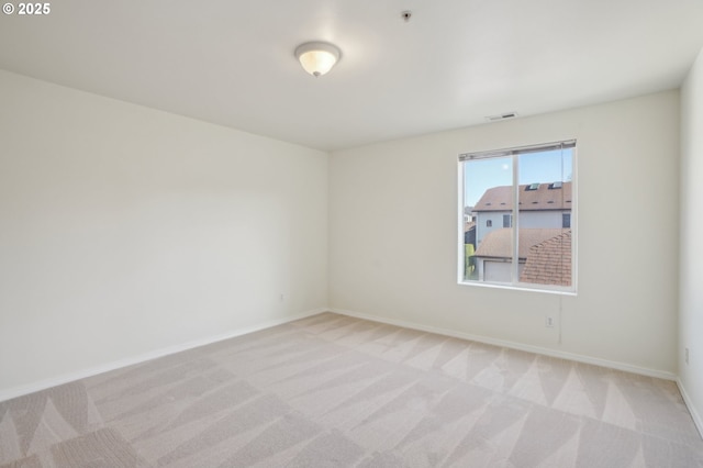 5264 NE 121st Ave Unit K67, Vancouver, WA 98682 - spare room featuring light carpet and baseboards