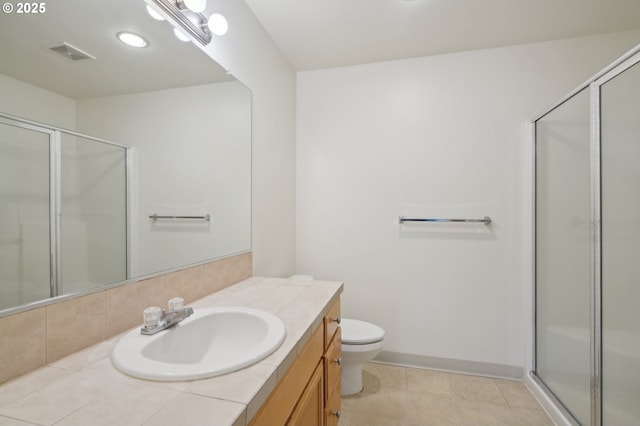 5264 NE 121st Ave Unit K67, Vancouver, WA 98682 - full bath featuring a shower stall, vanity, and toilet