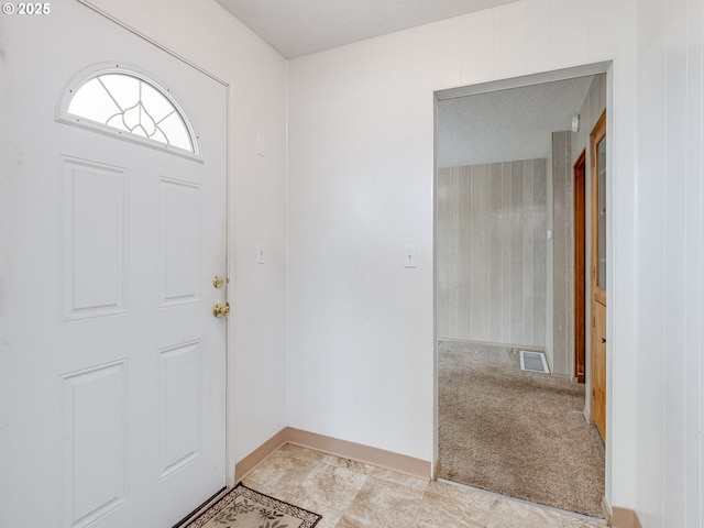 7804 NW 1st Ave, Vancouver, WA 98665 - foyer featuring baseboards
