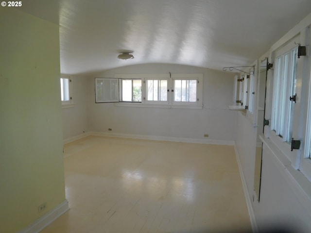 84105 Winesap Rd, Milton-Freewater, OR 97862 - spare room featuring baseboards and lofted ceiling