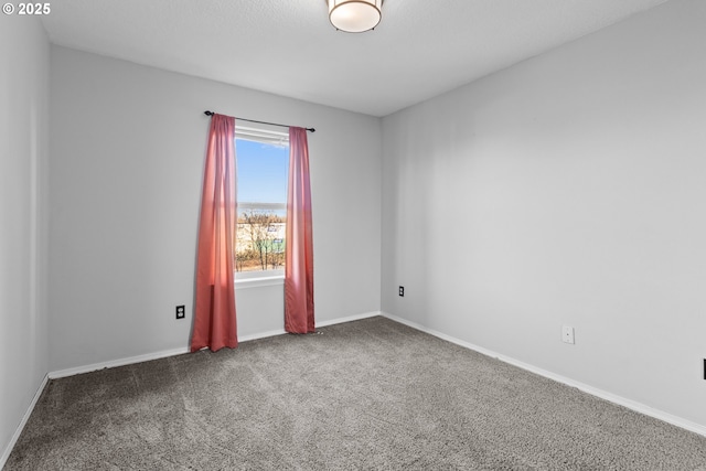 empty room with carpet