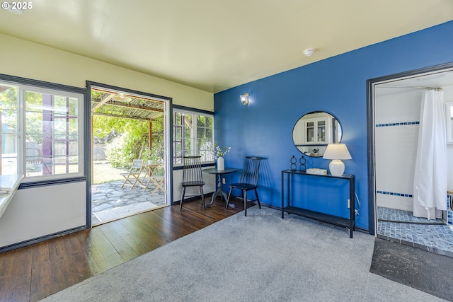397 S 32nd St, Springfield, OR 97478 - sitting room with wood finished floors and baseboards