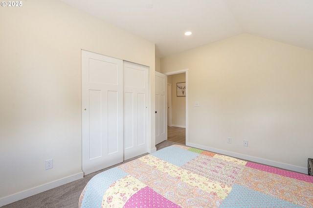245 NE Balm St, Sheridan, OR 97378 - bedroom with lofted ceiling, baseboards, a closet, and recessed lighting