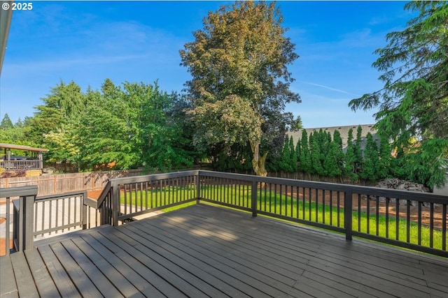 2706 SE Spruce St, Hillsboro, OR 97123 - view of wooden terrace