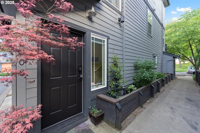 6708 N Pittsburg Ave, Portland, OR 97203 - view of doorway to property
