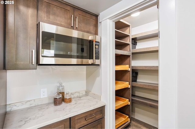 33500 E Bell Rd, Corbett, OR 97019 - view of storage area