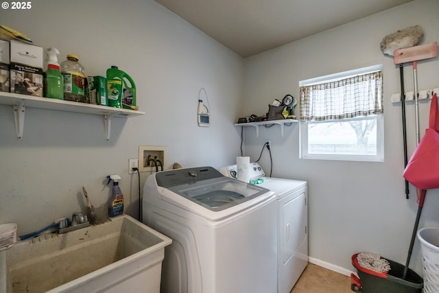 31501 Stoltz Hill Rd, Lebanon, OR 97355 - laundry room with separate washer and dryer and light tile patterned floors