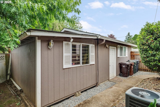 7353 SE Thiessen Rd, Milwaukie, OR 97267 - view of outbuilding