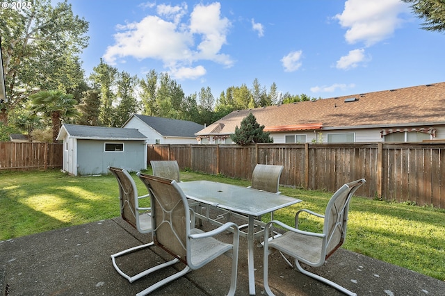 1545 NE Gertz Rd, Portland, OR 97211 - view of patio with outdoor dining area