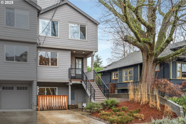 view of front of house featuring driveway and an attached garage