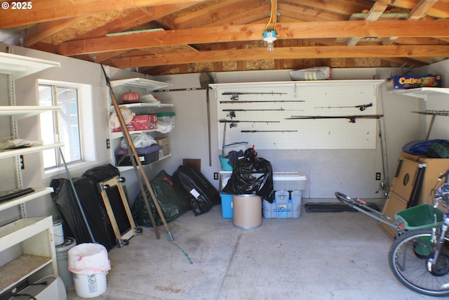 131 Mountain View Ave, Myrtle Creek, OR 97457 - view of garage