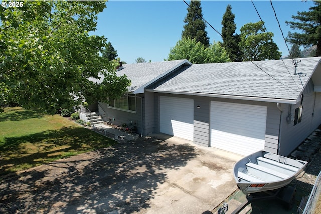 131 Mountain View Ave, Myrtle Creek, OR 97457 - view of garage