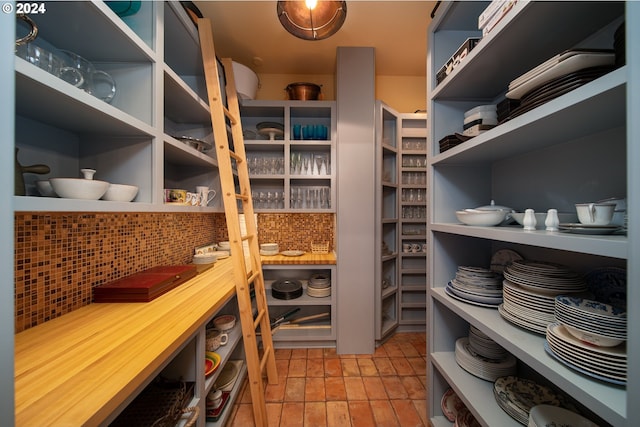 26480 SW Wilken Ln, West Linn, OR 97068 - view of storage area