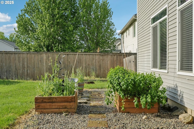 812 NW 13th Ave, Battle Ground, WA 98604 - view of yard