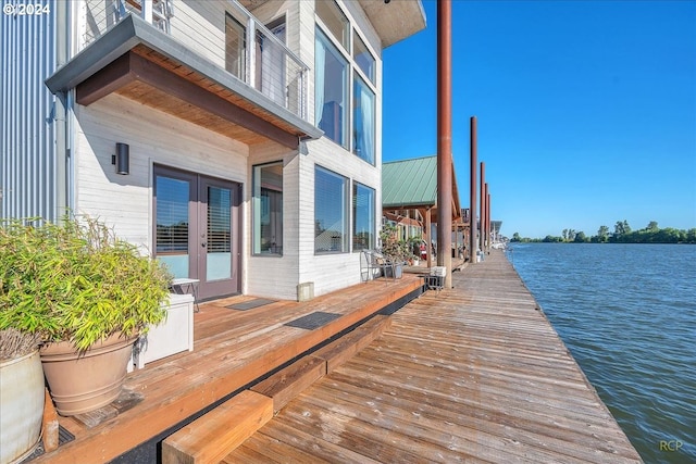 dock featuring a water view