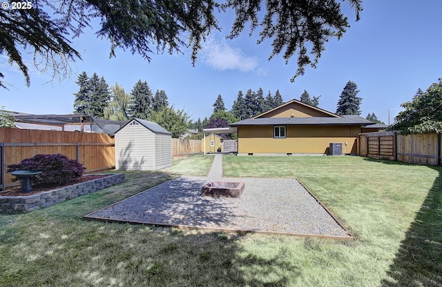 10808 NE 92nd Cir, Vancouver, WA 98662 - fenced backyard with a fire pit, a storage unit, and a patio