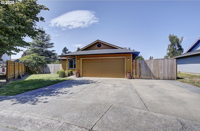 10808 NE 92nd Cir, Vancouver, WA 98662 - ranch-style home with driveway and a garage