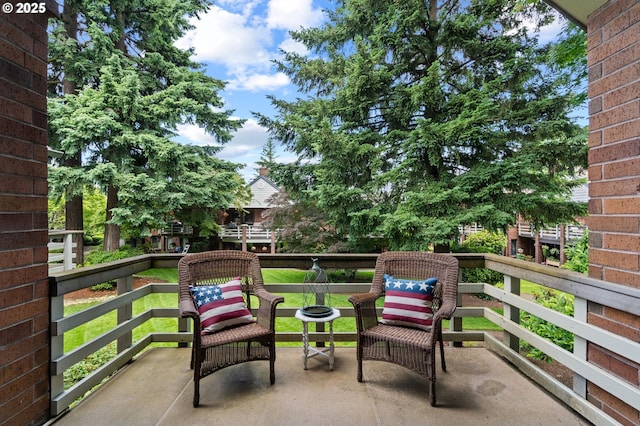 14935 NE Sacramento St Unit 28, Portland, OR 97230 - view of patio / terrace