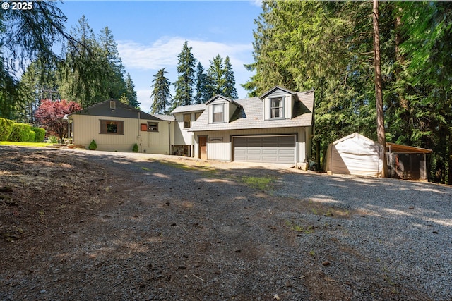 25465 S Beavercreek Rd, Beavercreek, OR 97004 - view of front of home with dirt driveway and a garage