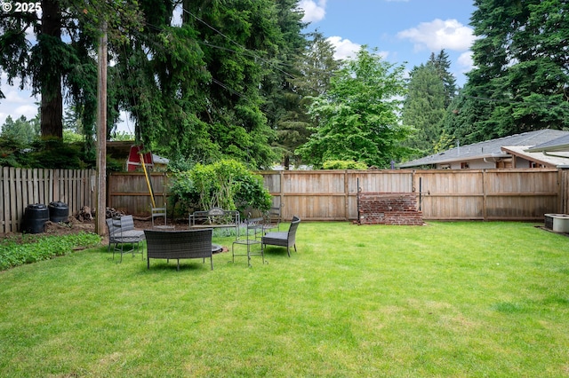 11102 SE 51st Ave, Milwaukie, OR 97222 - view of yard with central AC