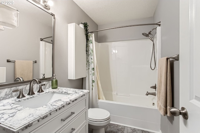 full bath featuring toilet, vanity, and shower / bathtub combination with curtain