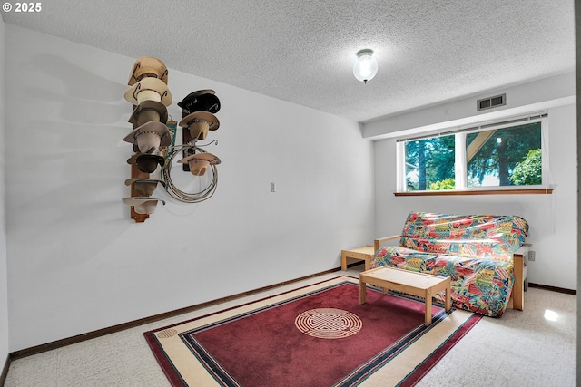 4420 NW 187th Ave, Portland, OR 97229 - sitting room featuring a textured ceiling