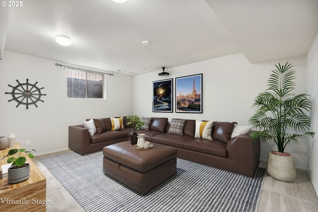 12370 SW 121st Ave, Tigard, OR 97223 - living area with baseboards