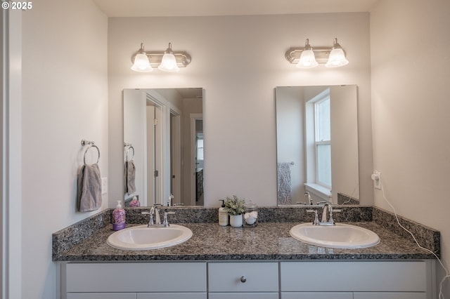 414 SE Ray St, Dallas, OR 97338 - full bathroom with double vanity and a sink