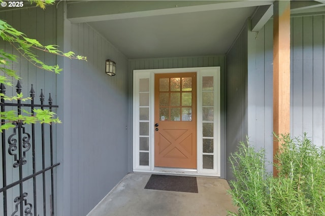 view of entrance to property